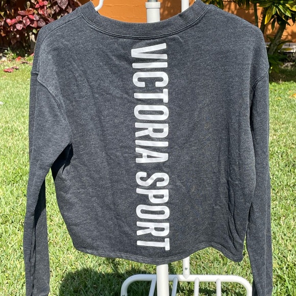 Victoria's Secret Sweaters - Victoria's Secret Sport VSX Crop Sweater Top XS